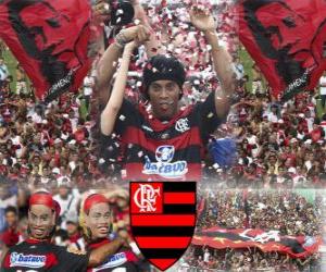 yapboz Ronaldinho Flamengo için imzaladı